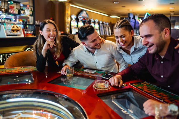 Money Train bonus round interface showing free spins counter and multiplier display on kaisar303 slot
